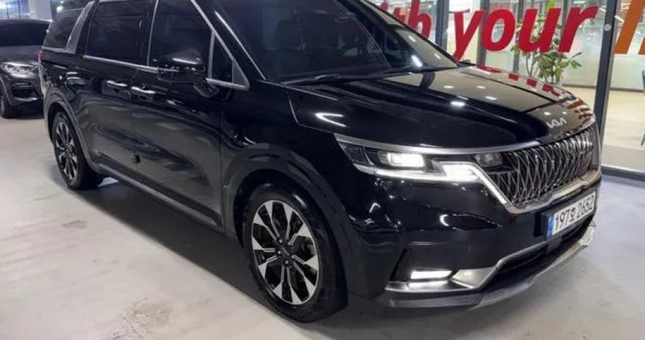 Kia Carnival 