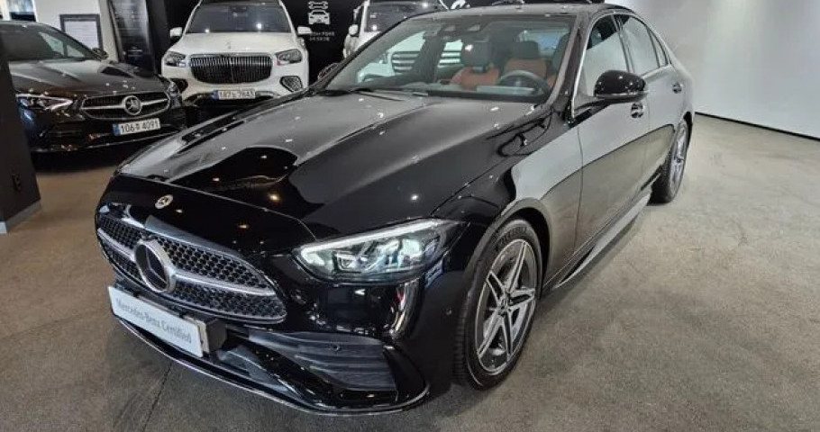 Mercedes-Benz C-Class 