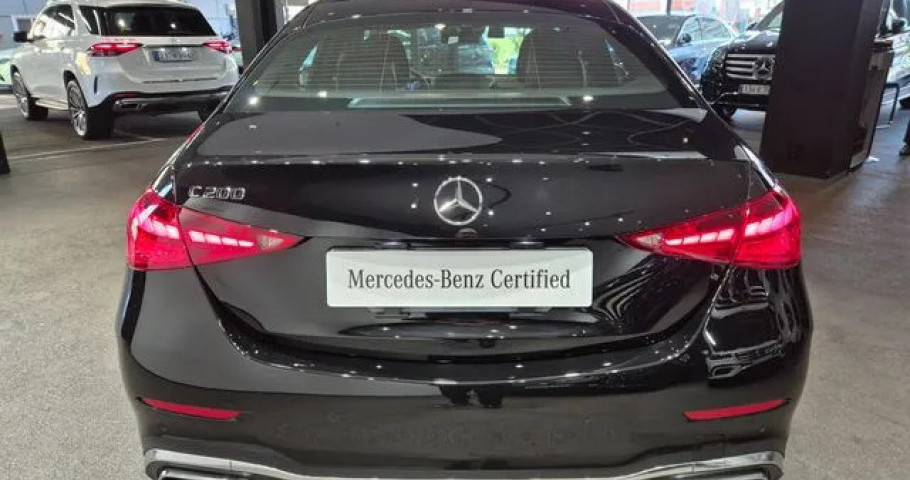 Mercedes-Benz C-Class 