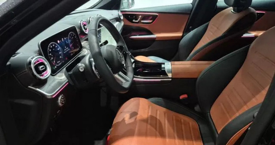 Mercedes-Benz C-Class 