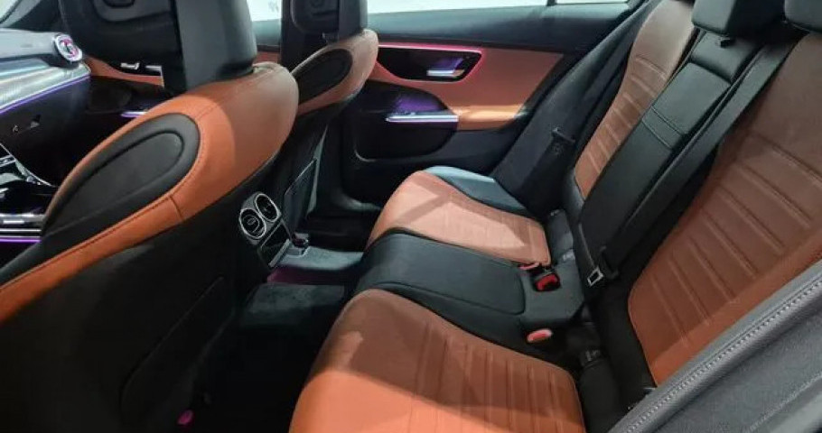 Mercedes-Benz C-Class 