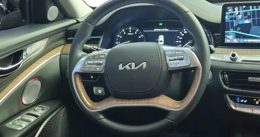 Kia K9 