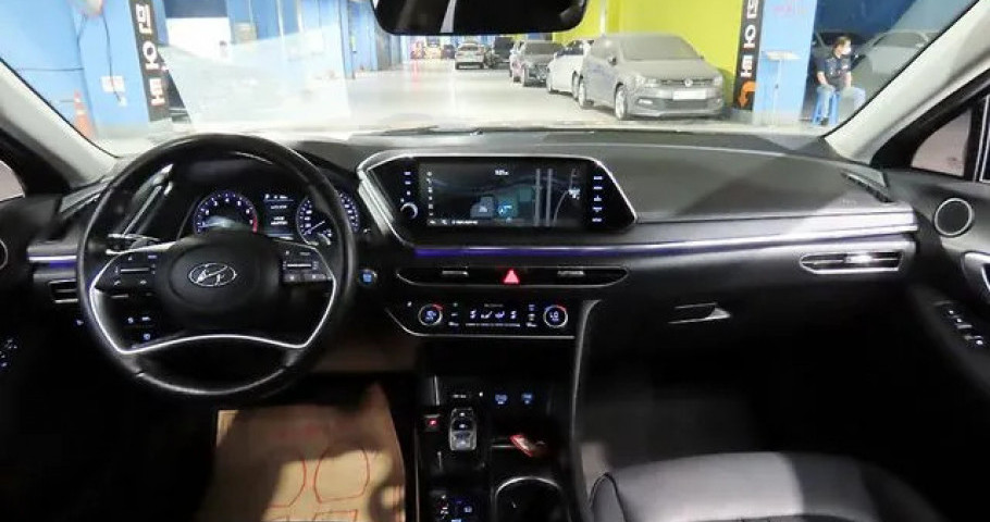 Hyundai Sonata 