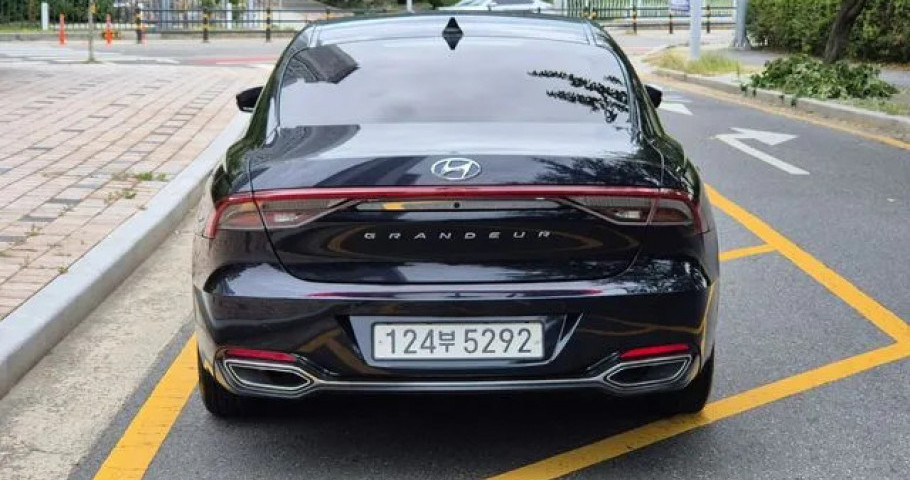 Hyundai Grandeur 