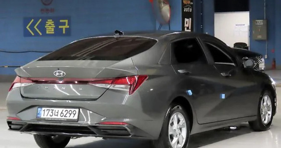 Hyundai Avante (Elantra) 