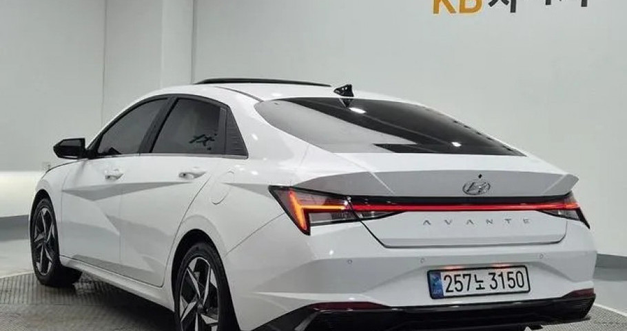 Hyundai Avante (Elantra) 