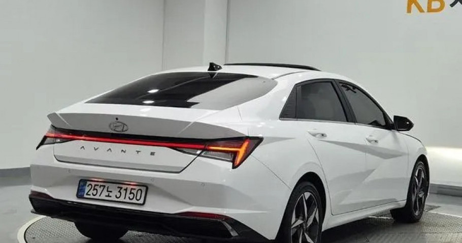 Hyundai Avante (Elantra) 