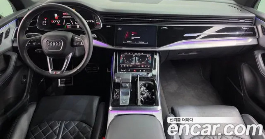 Audi Q7 