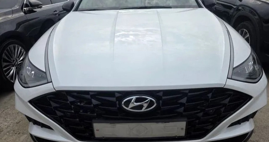 Hyundai Sonata 