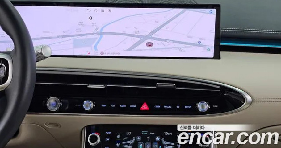 Genesis Gv70 