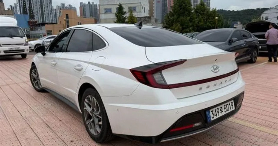 Hyundai Sonata 