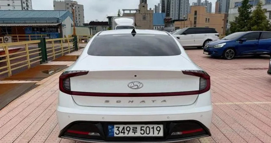 Hyundai Sonata 