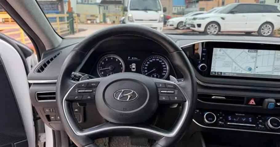 Hyundai Sonata 