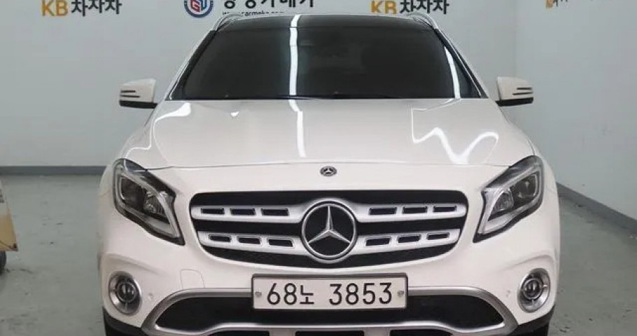 Mercedes-Benz Gla-Class 