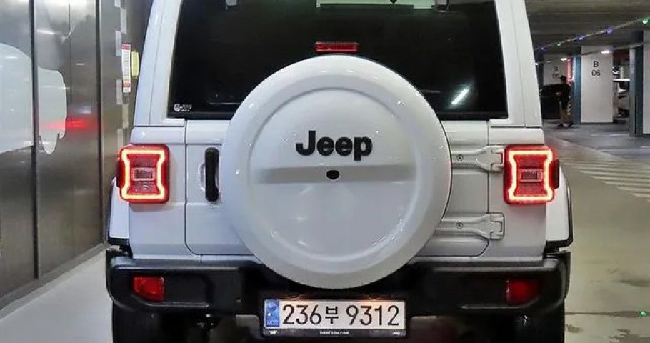 Jeep Wrangler 