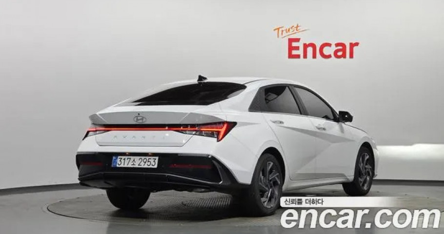 Hyundai Avante (Elantra) 