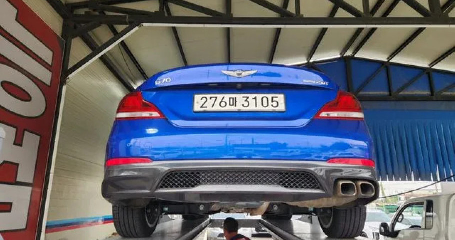 Genesis G70 
