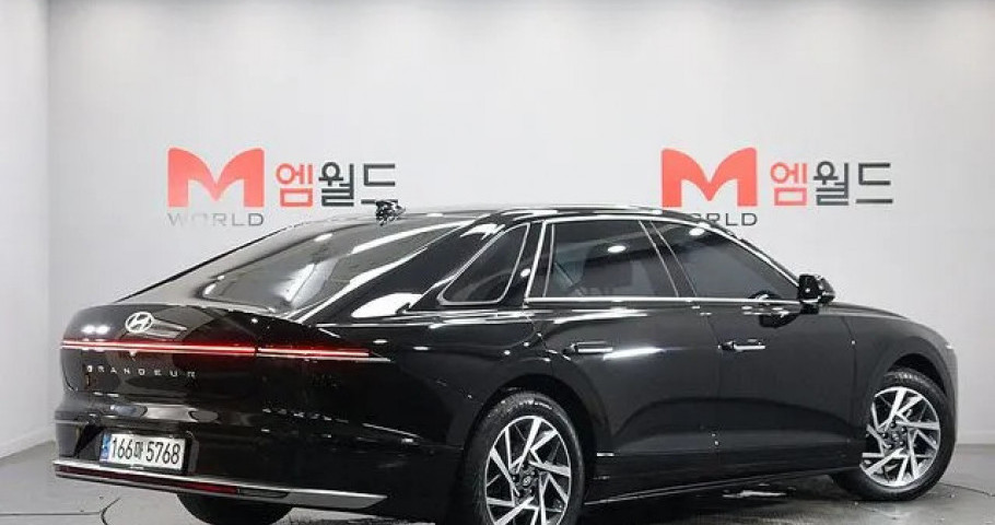 Hyundai Grandeur 