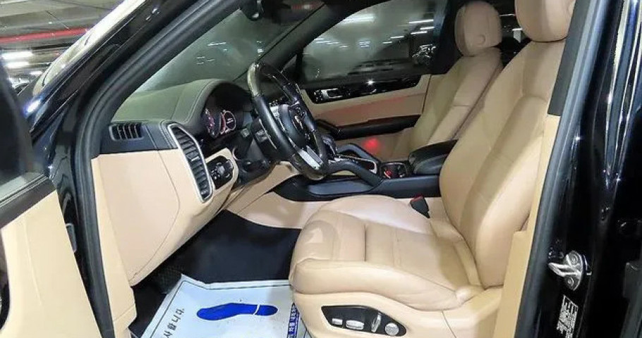 Porsche Cayenne 
