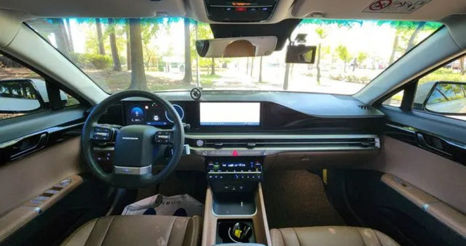 Hyundai Grandeur 