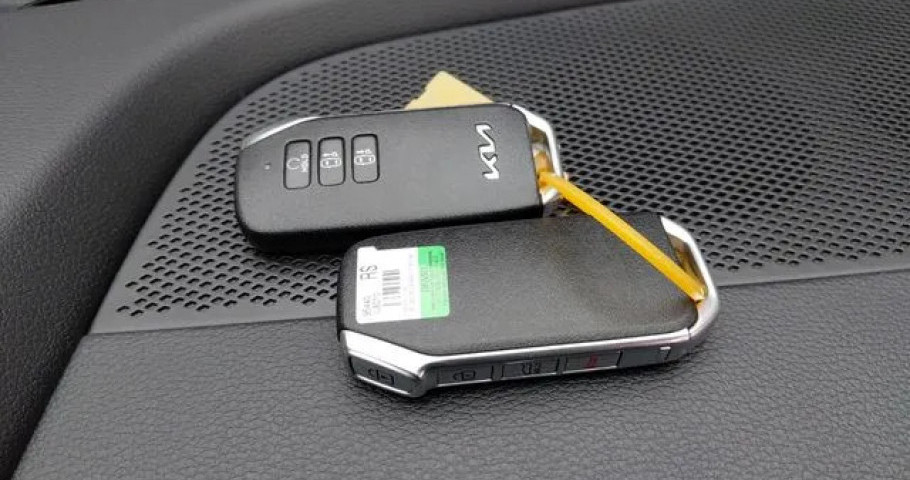 Kia K8 