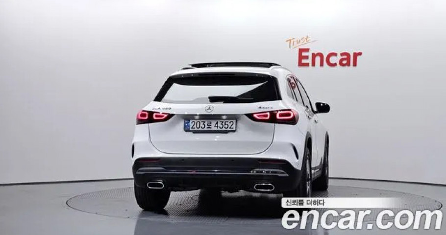 Mercedes-Benz Gla-Class 