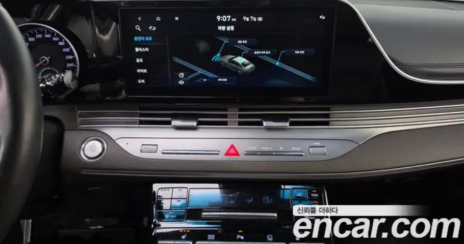 Hyundai Grandeur 