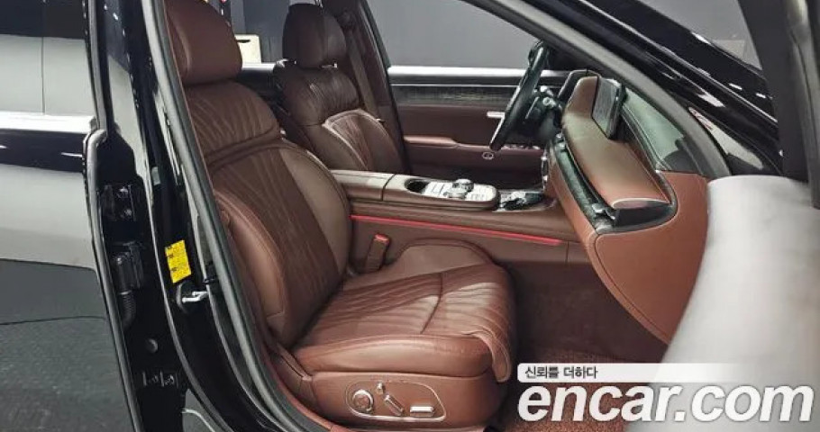 Genesis G90 