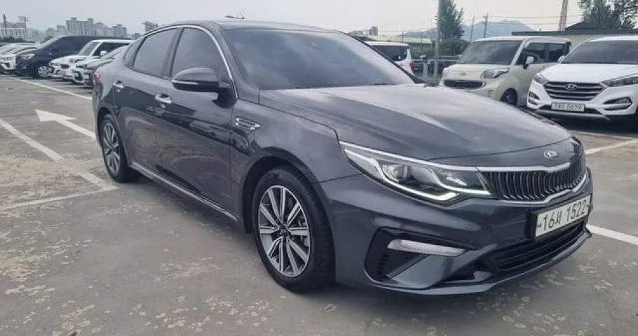 Kia K5 