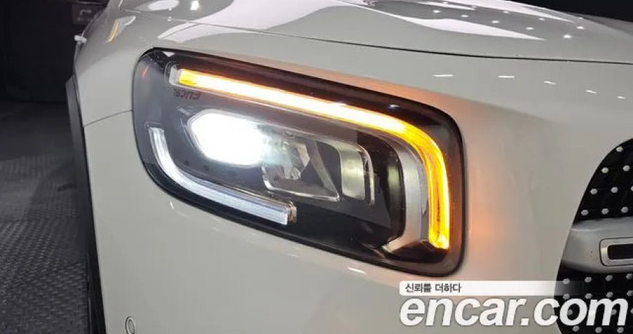 Mercedes-Benz Glb-Class 