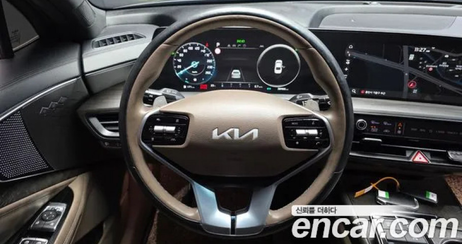 Kia K8 