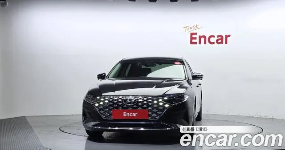 Hyundai Grandeur 