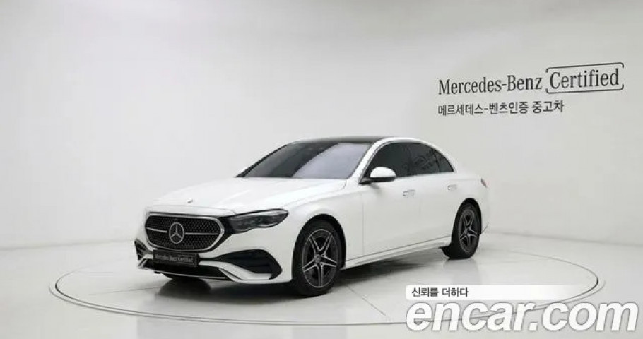 Mercedes-Benz E-Class 