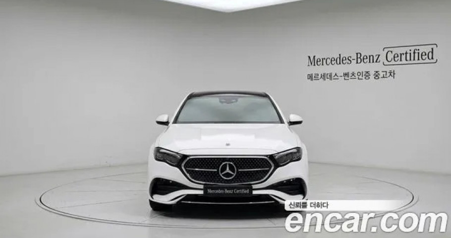 Mercedes-Benz E-Class 