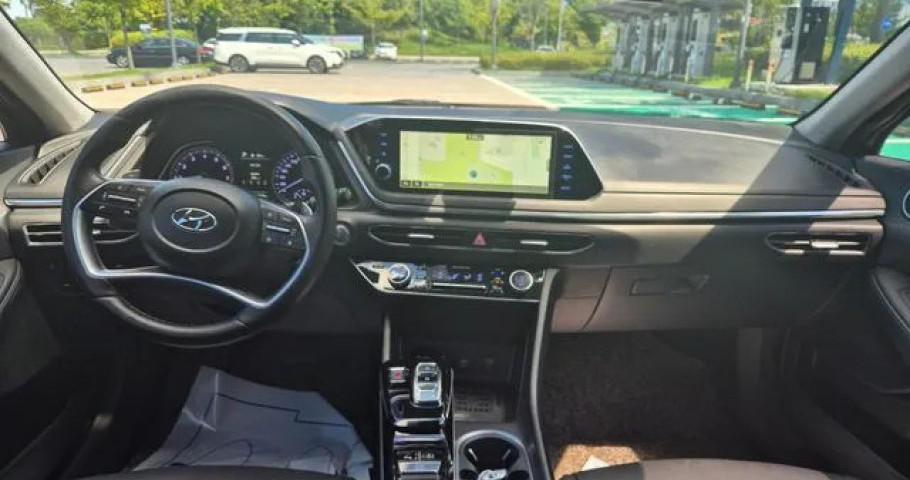 Hyundai Sonata 