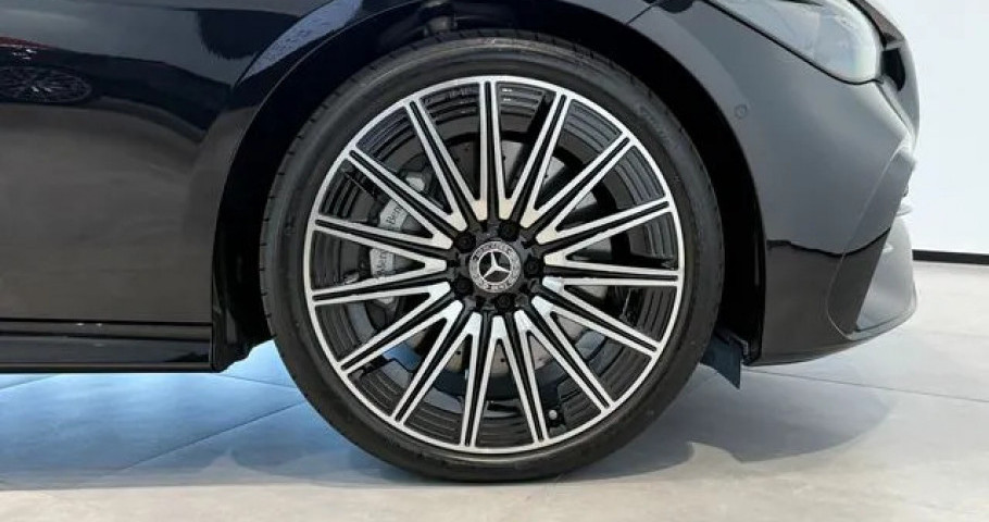 Mercedes-Benz Cle-Class 