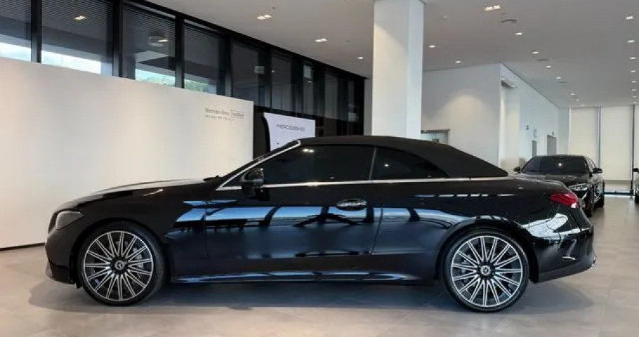 Mercedes-Benz Cle-Class 