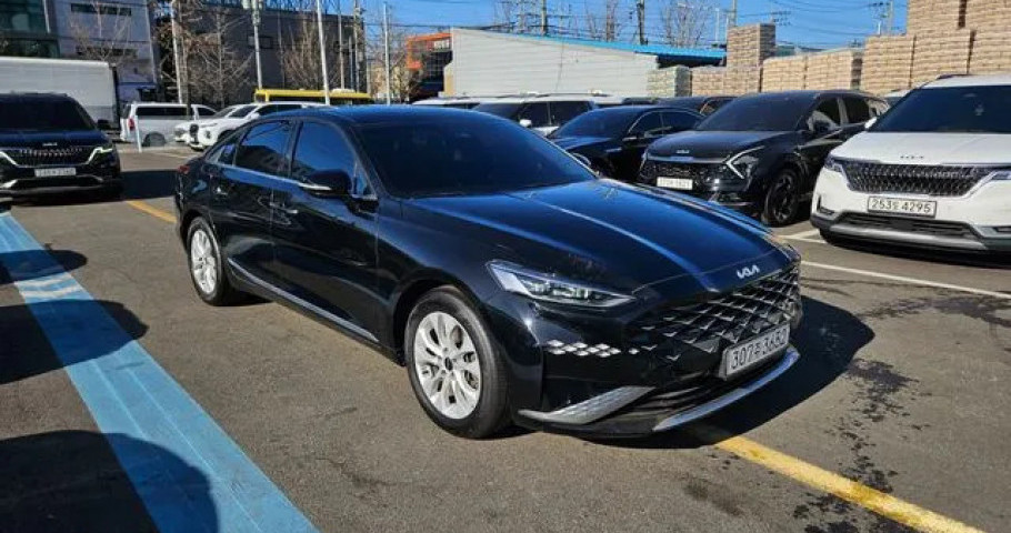 Kia K8 