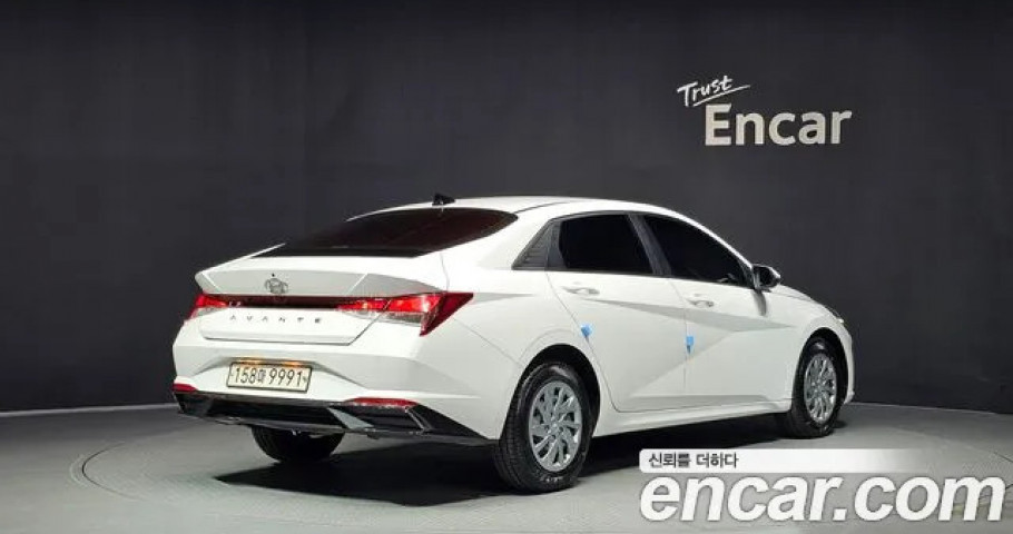 Hyundai Avante (Elantra) 