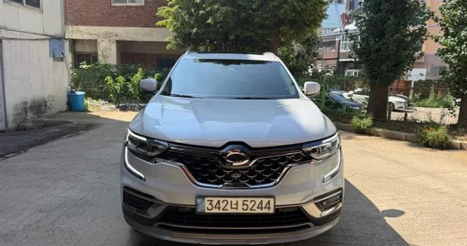 Renault Qm6 
