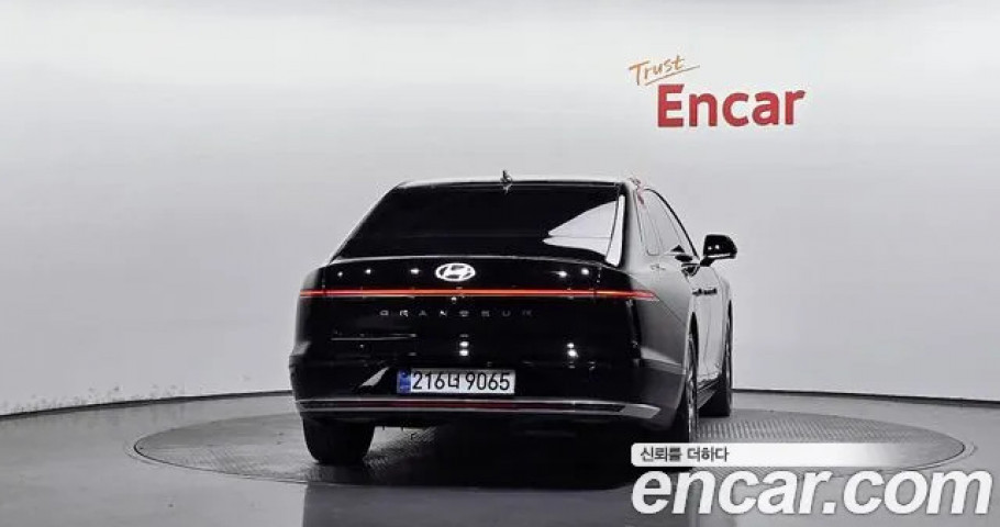 Hyundai Grandeur 