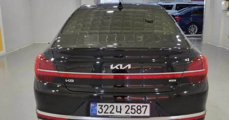 Kia K9 
