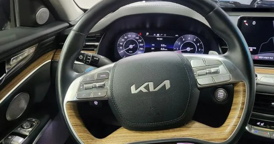 Kia K9 