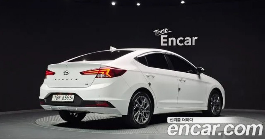 Hyundai Avante (Elantra) 