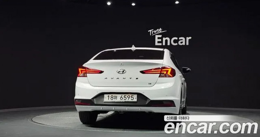 Hyundai Avante (Elantra) 