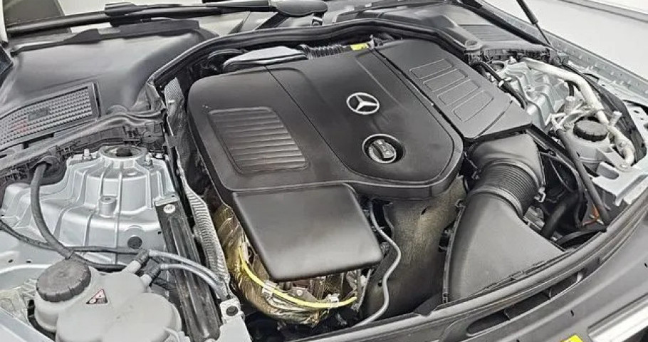 Mercedes-Benz Cle-Class 