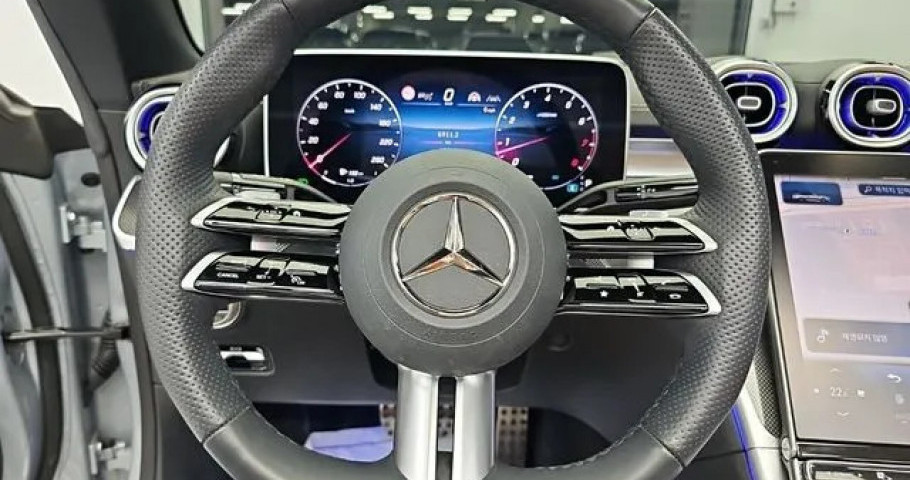 Mercedes-Benz Cle-Class 