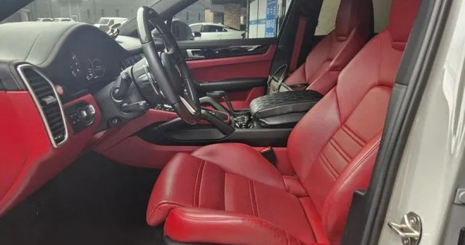 Porsche Cayenne 