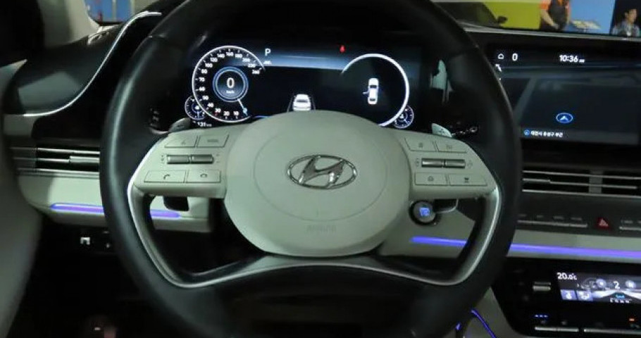 Hyundai Grandeur 
