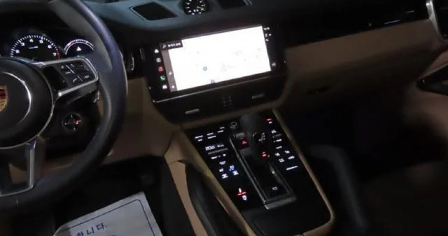 Porsche Cayenne 